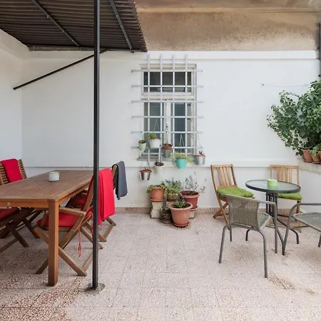 Classy W Terrace In The Heart Of Apartment Split